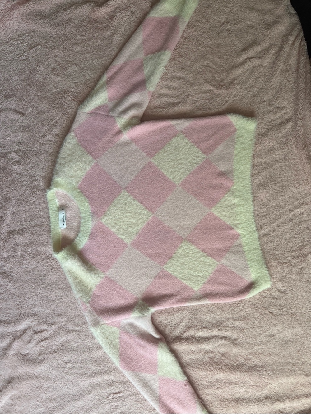 Pastel Argyle Crewneck Sweater in Pink and Cream